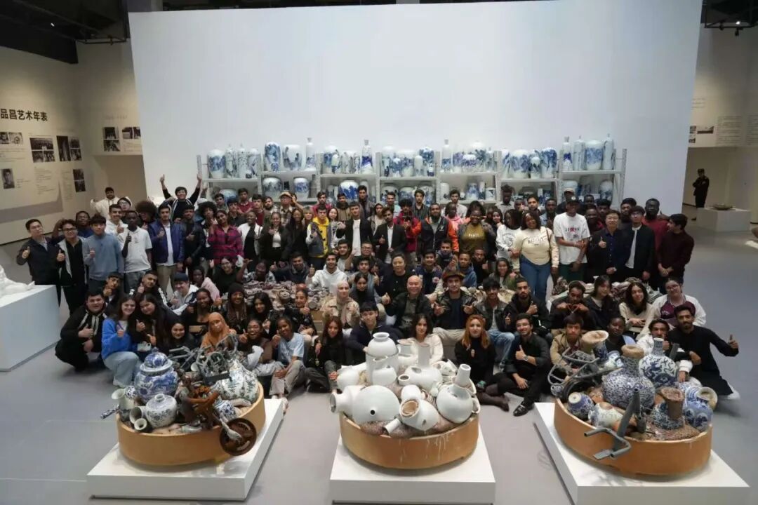 雙年展專訪|副校長張婧婧 以陶瓷藝術國際化，踐行國家文化使命